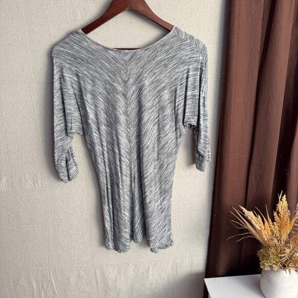 Apt. 9 Blouse Size M Gray Abstract Stripe Kimono Sleeve Lightweight Top - Picture 7 of 10